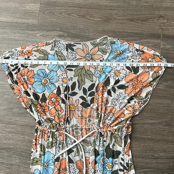 Stylish Swimwear Floral Maxi Coverup - Picture 11 of 14
